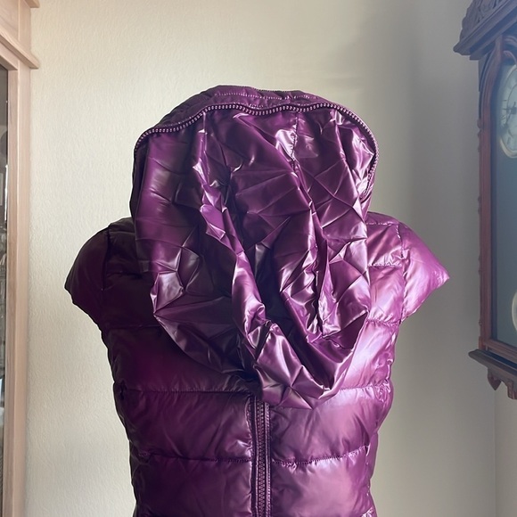 Adidas x Stella McCartney purple puffer vest size small - Picture 4 of 7